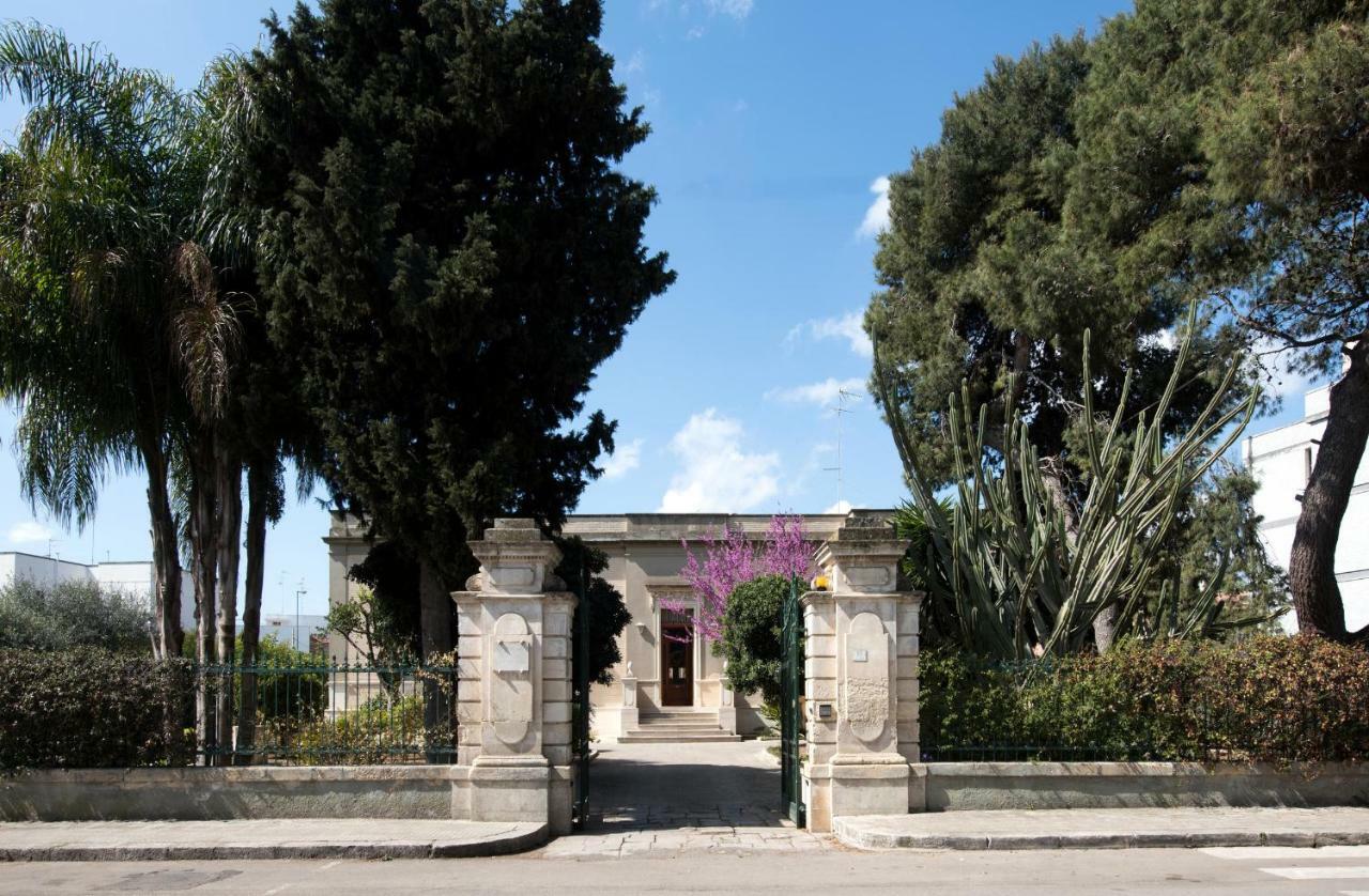 Villa Delle Zagare - Private Hydromassage Pool Surbo Exterior photo